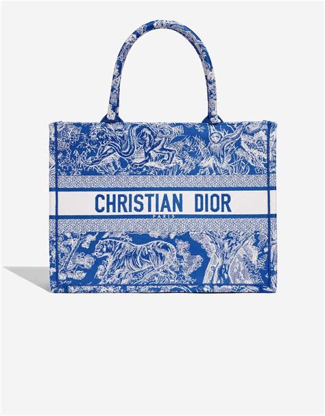 dior book tote bag blau|dior book tote 2022.